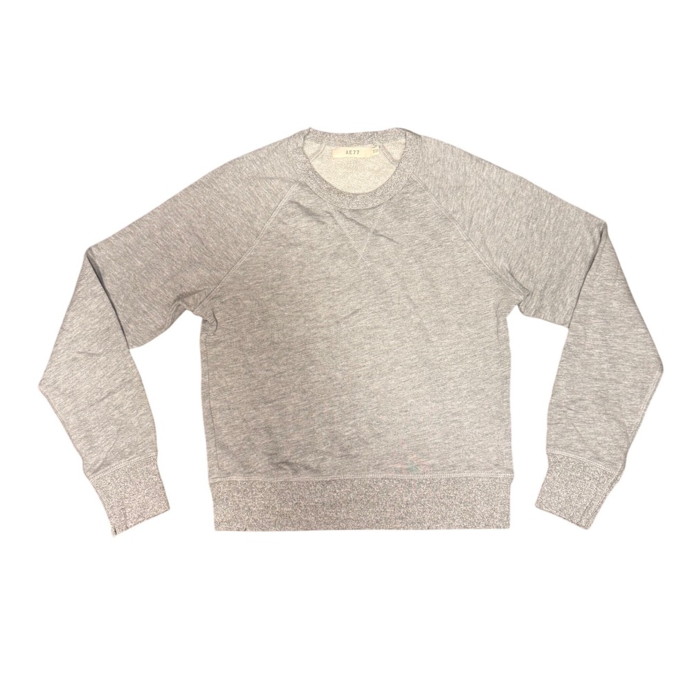 AE77 XS Gray distressed crewneck Cotton Blend Pullover Top‎ Women NWOT
